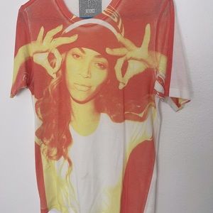 BEYONCÉ - Official Concert Tee - Size M
